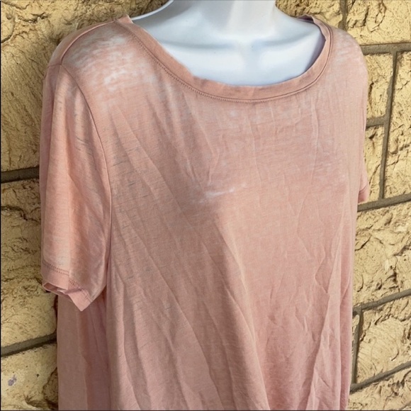 Flow Top Cotton Candy Susina burnout Top Oversize
Size 1X New with tags - Picture 6 of 12